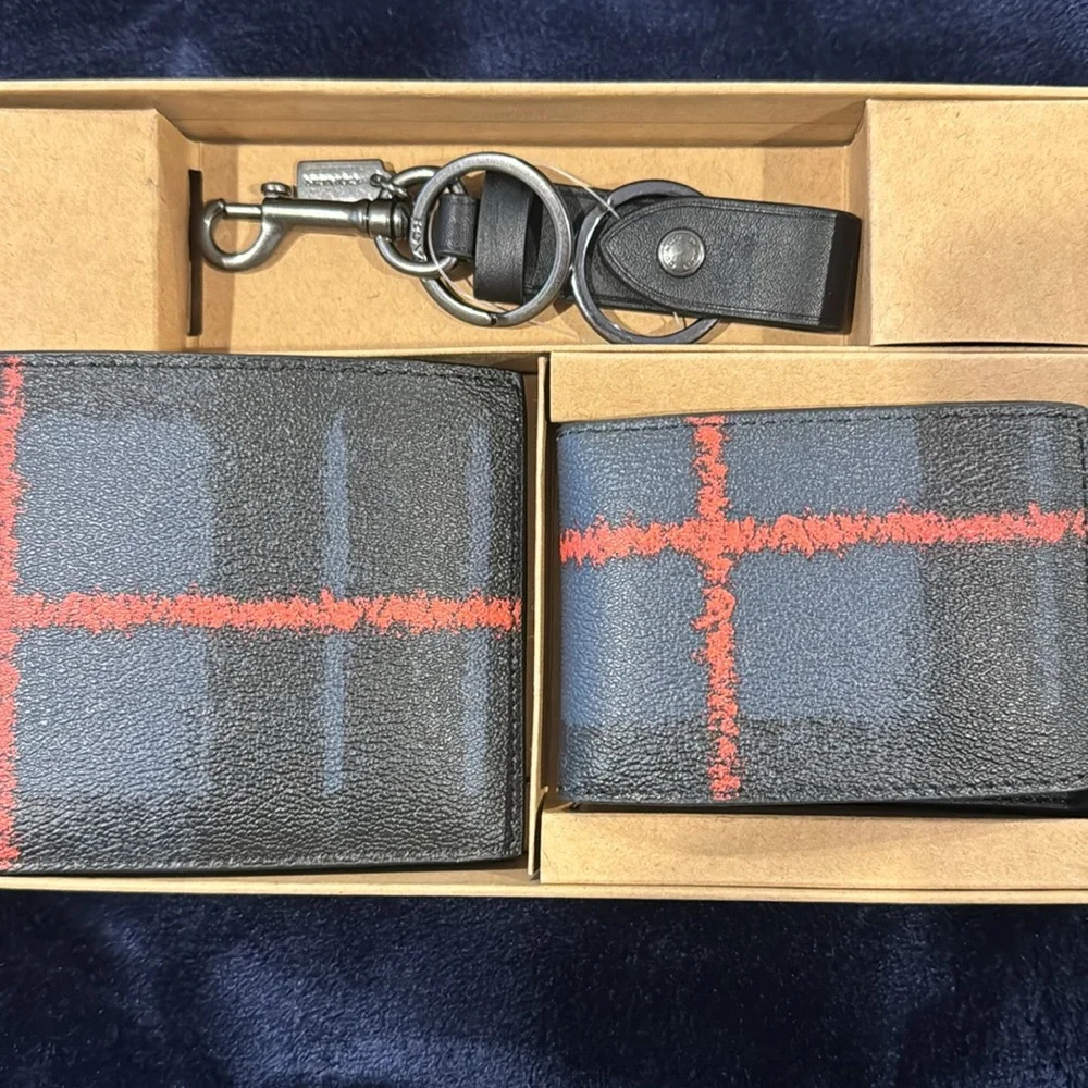Coach plaid gift box for men NWT.
